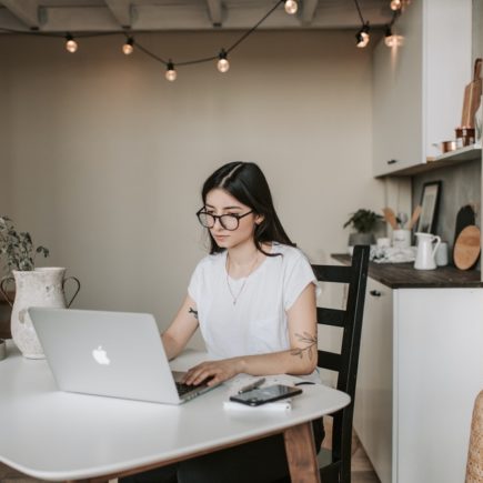 How to Manage an Expanding Team of Remote Employees